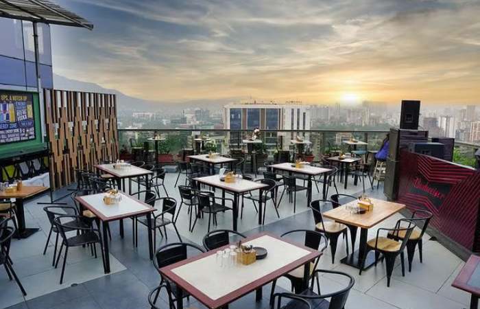 Spotlight Skydeck _ Restaurant _ Events _ (2)